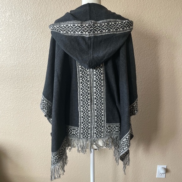 Hooded Poncho Sweater - Picture 3 of 8